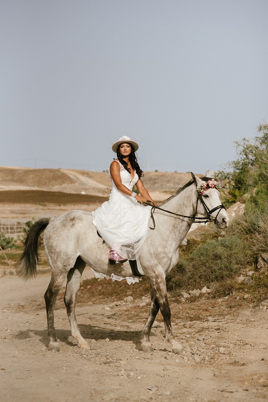 novia con caballo